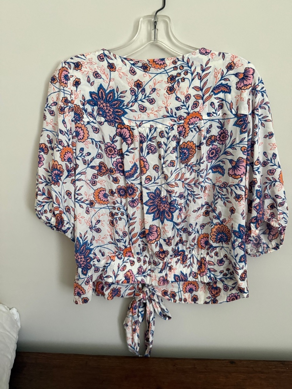 Title: Rose + Olive Shirt β Size L - Picture 7 of 8